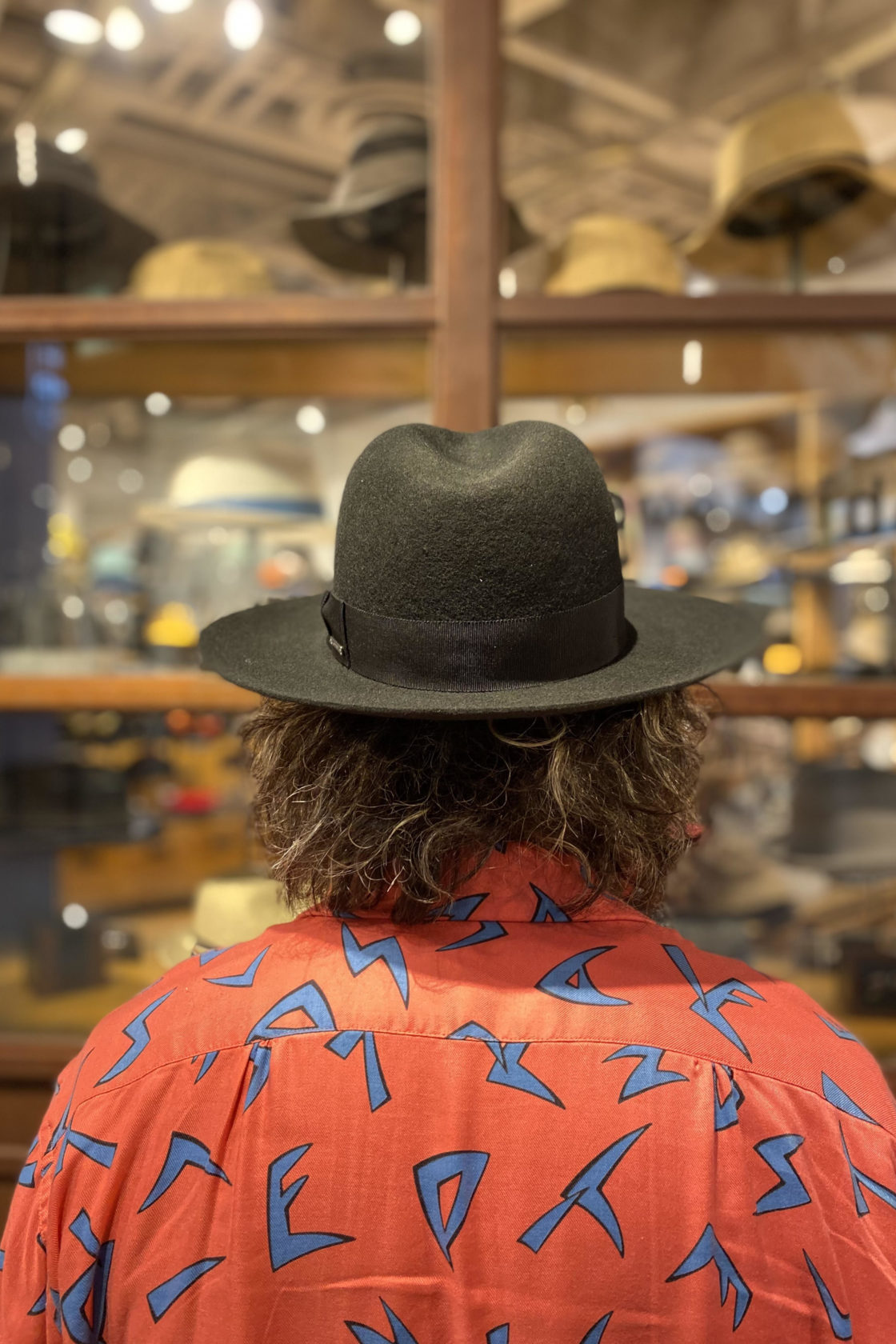 雰囲気抜群なハット Snap Override