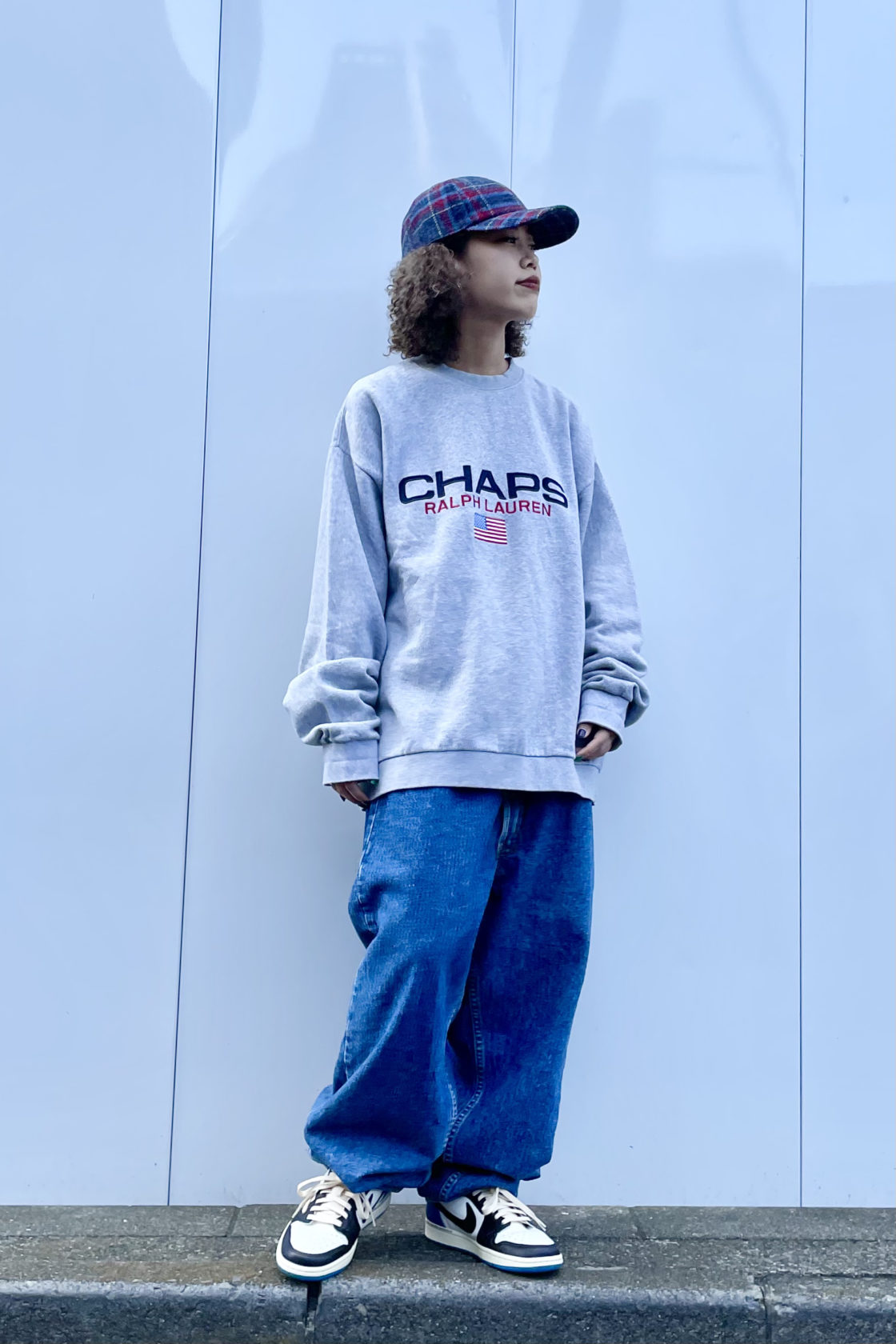 ツイードキャップを使ったストリートコーデ Snap Override