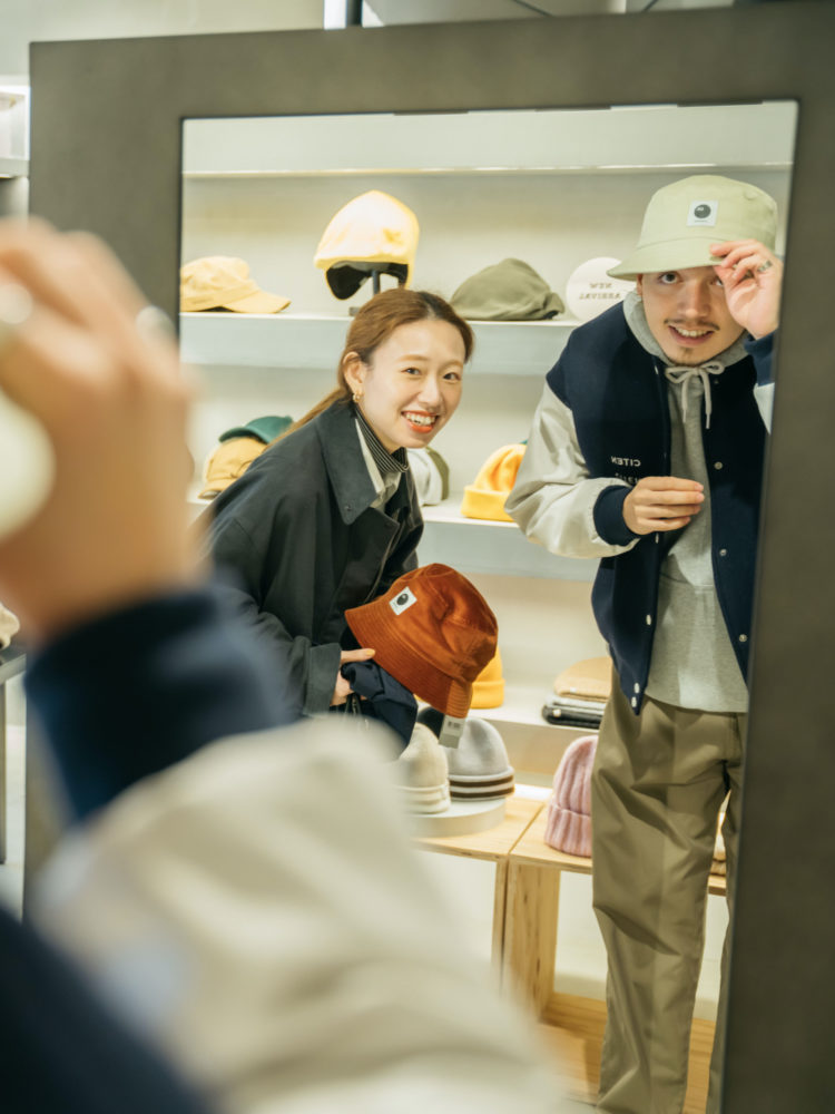帽子のプレゼント、何を贈る？お店でクリスマスギフト選んでみた《彼氏＆彼女編》