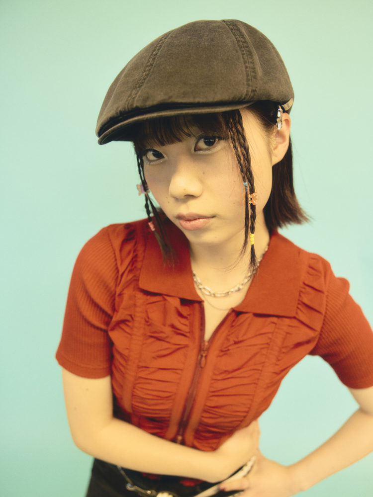 Y2Kファッションに合う帽子とは？ ビーニー・猫耳ニット帽やメッシュキャップなど春の新作をコーデで紹介【メンズ・レディース】