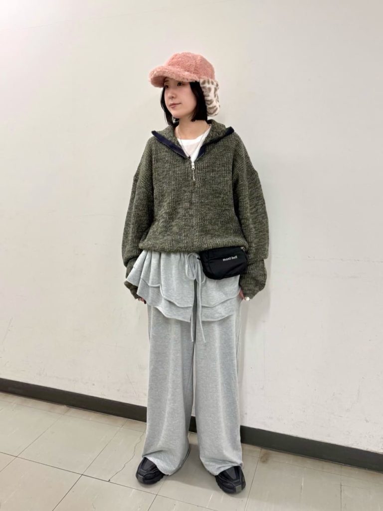 カジュアル・ストリートのフライトキャップコーデ6