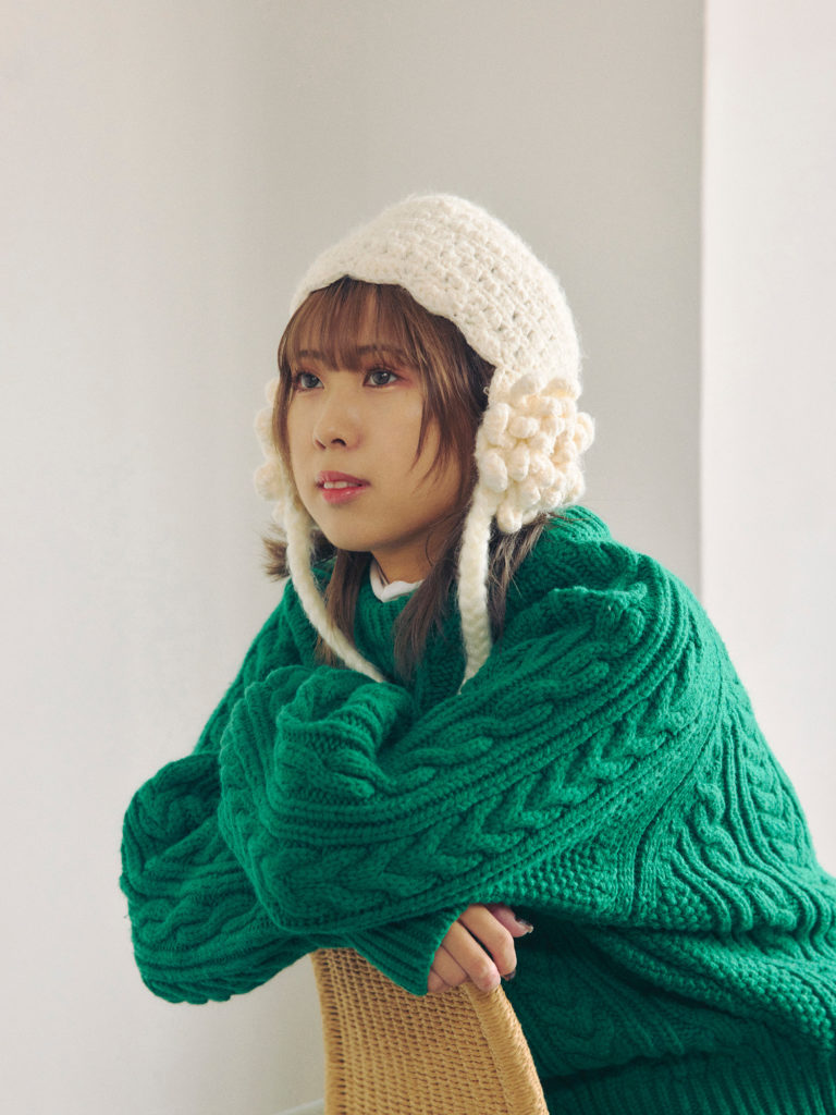 耳当て付きニット帽1