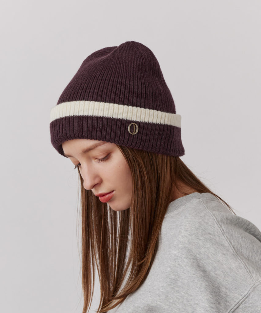 大人カジュアルなニット帽1