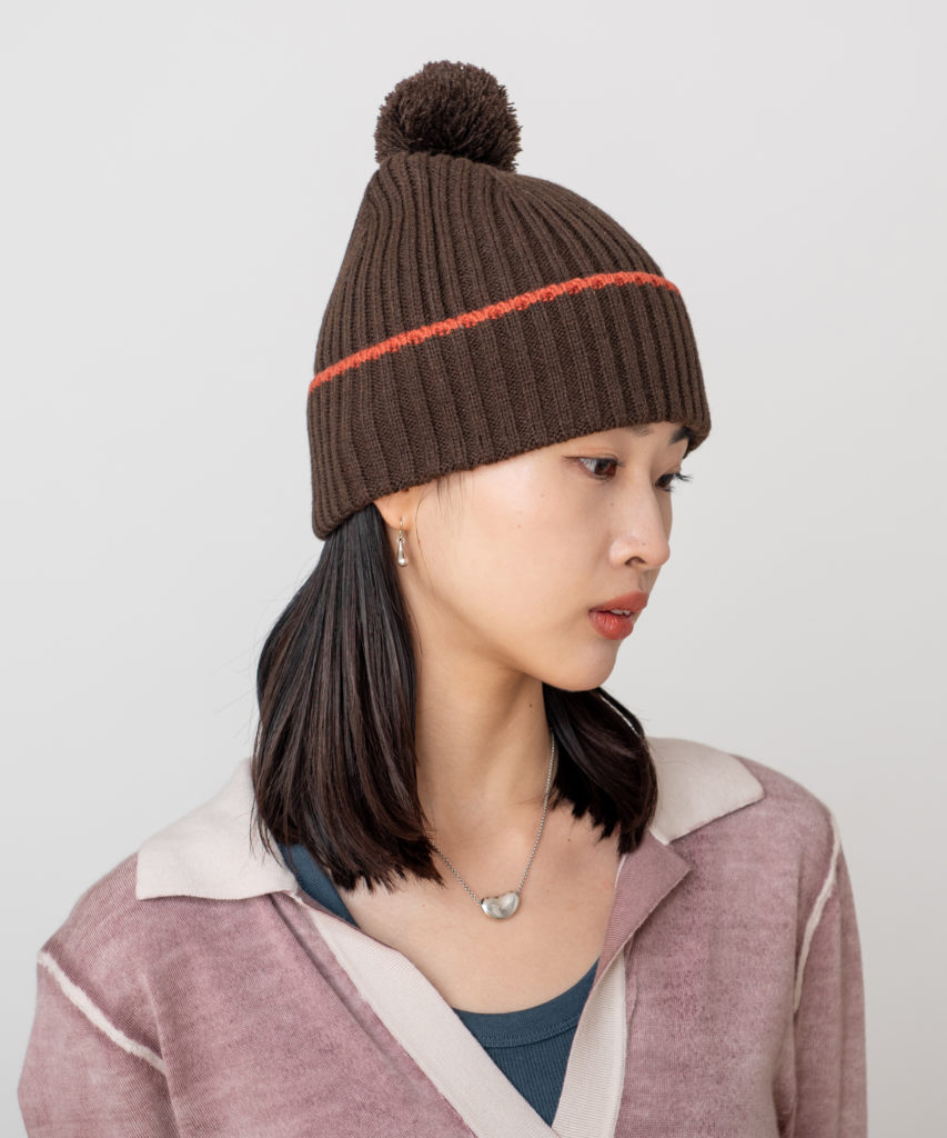 大人カジュアルなニット帽2