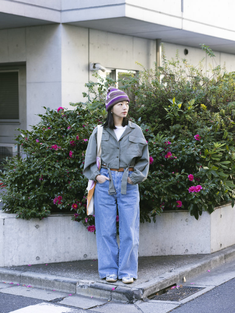 春のニット帽コーデ1