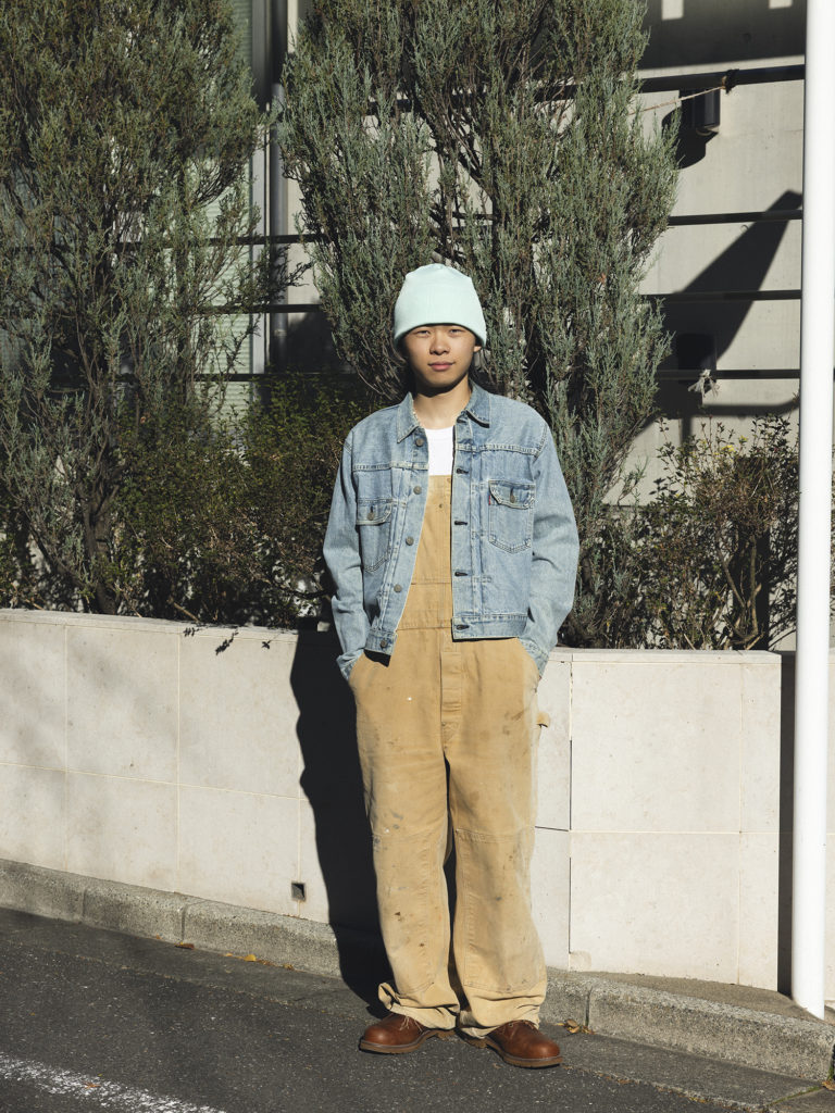 春のニット帽コーデ4