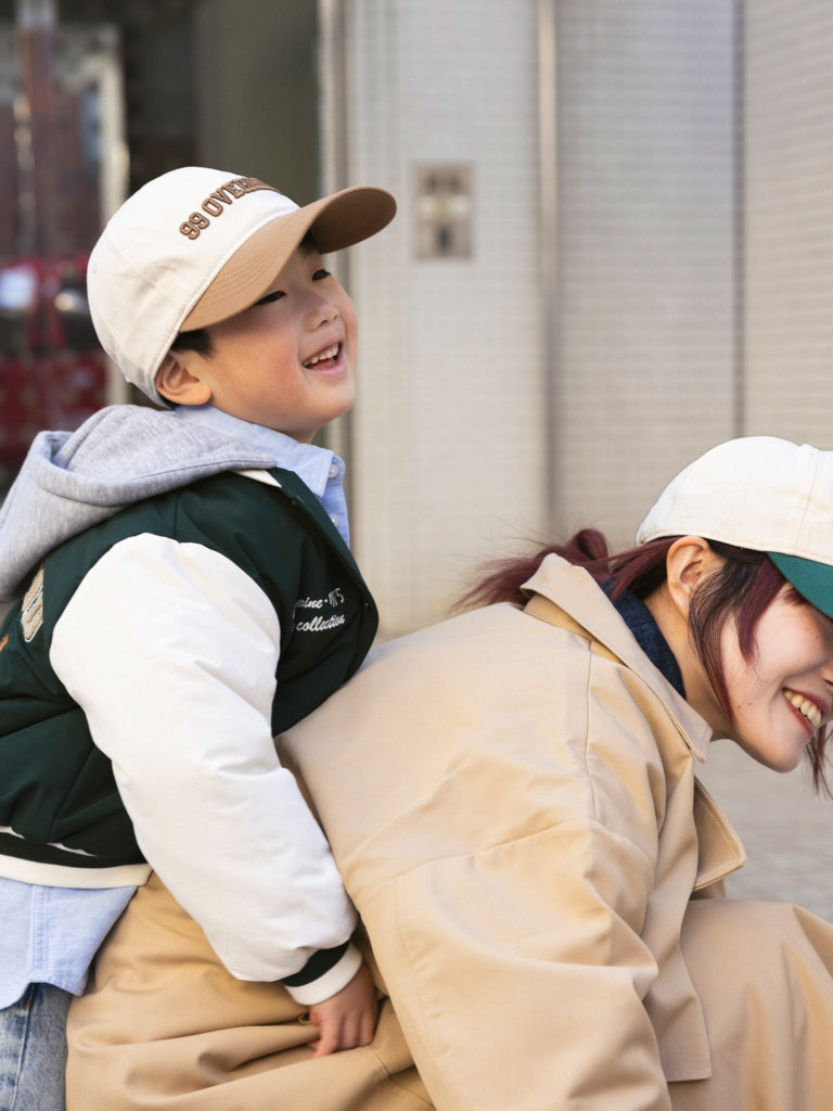 キャップを被った子供2