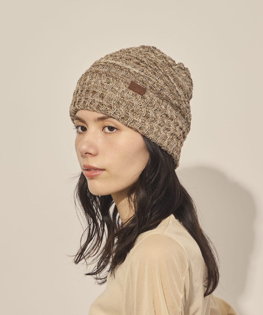 大人カジュアルなニット帽2