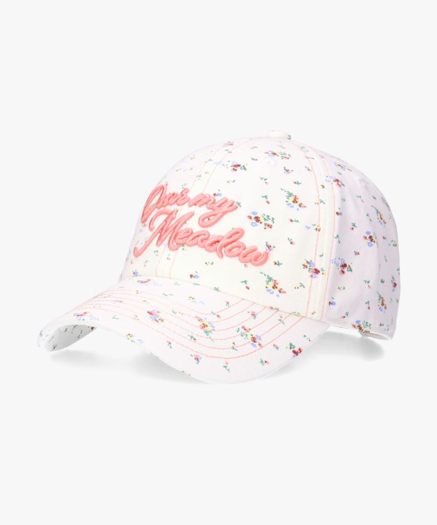 韓国かわいい系のキャップ1