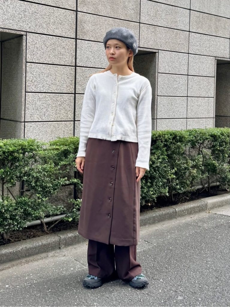 キャップより品、ハットより楽。