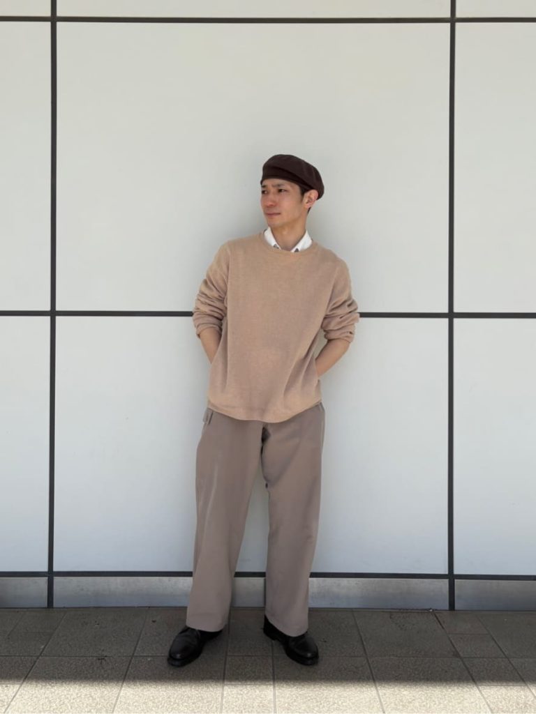 ブラウン×ベージュの上品メンズコーデ